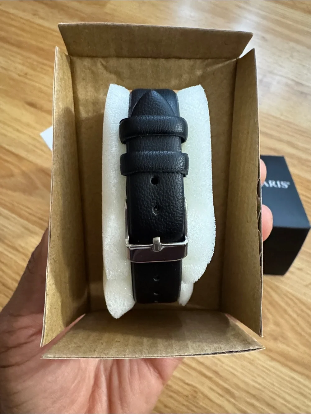 Kessaris Watch with Crystal Bezel 🔅 NIB (Black)